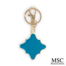 Load image into Gallery viewer, Enamel Quatrefoil Keychain