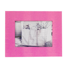 Load image into Gallery viewer, Front view of Pink 5" x 7" Lizard Frame