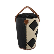 Load image into Gallery viewer, Side view of black diamond straw tote