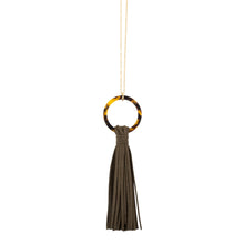 Load image into Gallery viewer, Tortoise Circle Tassel Necklace