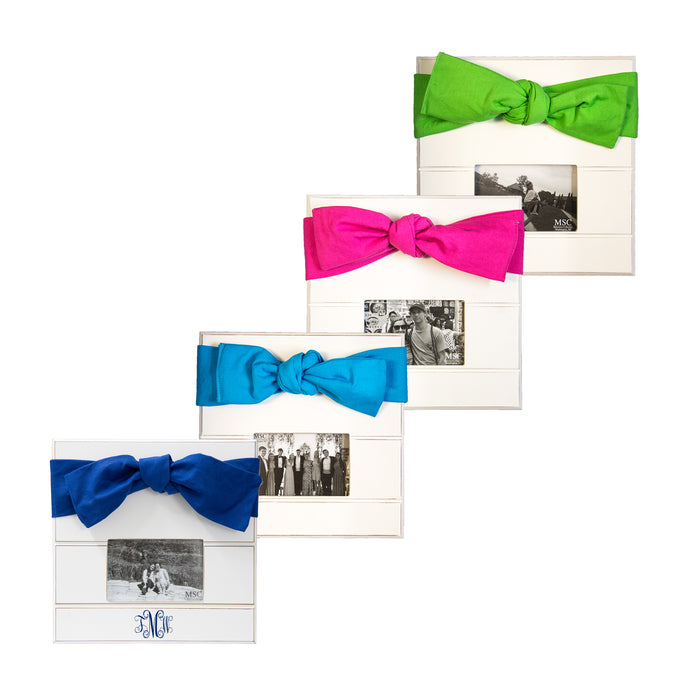 Canvas bow picture frame collection