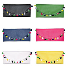 Load image into Gallery viewer, Pom Pom Clutch Models

